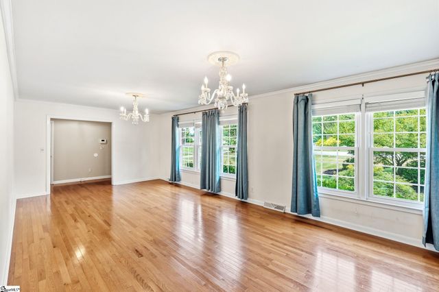 17 Randy Drive, Taylors, SC 29687