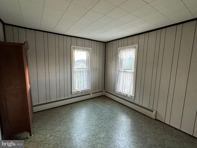 511 KUTZTOWN RD, Myerstown, PA 17067