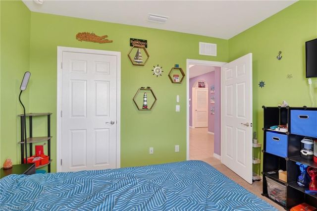 1829 NW 15th ST, Cape Coral, FL 33993