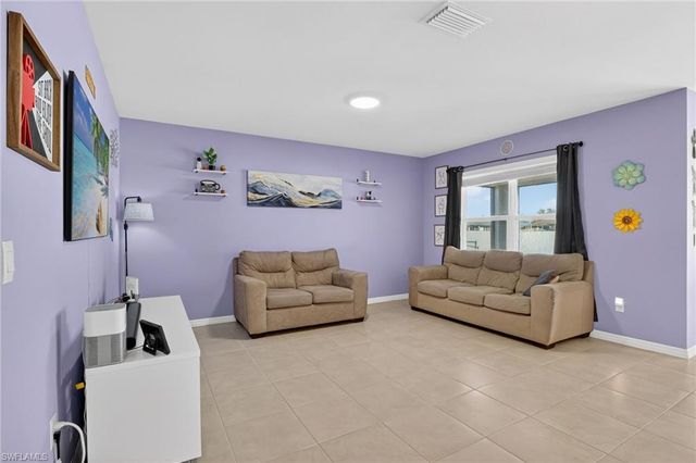 1829 NW 15th ST, Cape Coral, FL 33993