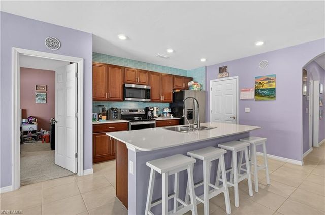 1829 NW 15th ST, Cape Coral, FL 33993