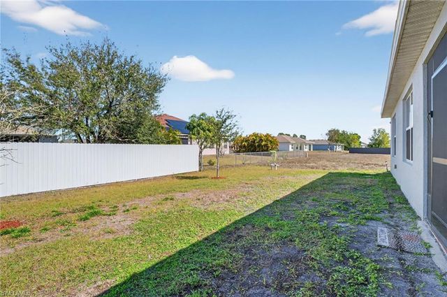 1829 NW 15th ST, Cape Coral, FL 33993