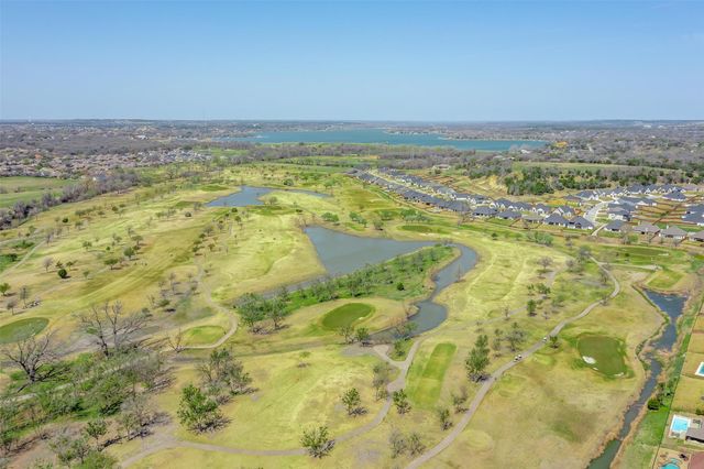 1030 Crown Valley Drive, Weatherford, TX 76087