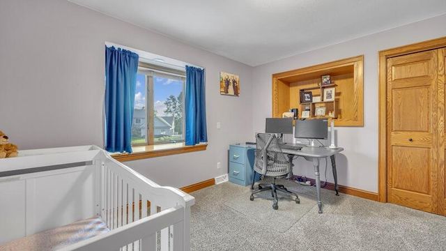 332 River Oaks DRIVE, Sheboygan Falls, WI 53085