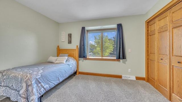 332 River Oaks DRIVE, Sheboygan Falls, WI 53085