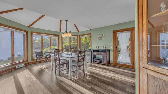 332 River Oaks DRIVE, Sheboygan Falls, WI 53085