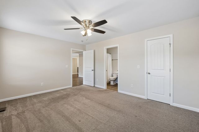 525 Bob Perry Rd, Bethpage, TN 37022