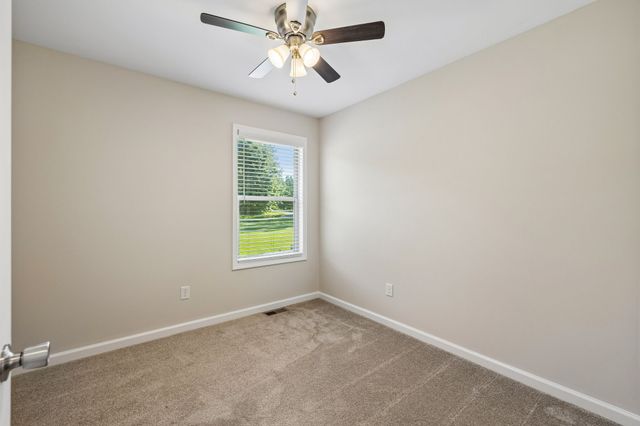 525 Bob Perry Rd, Bethpage, TN 37022