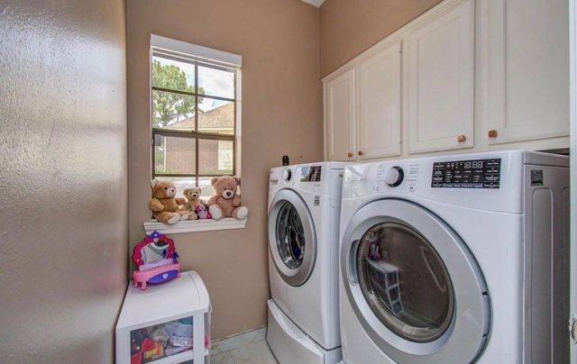 7826 Granite Ridge Lane, Houston, TX 77095