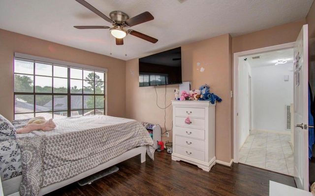 7826 Granite Ridge Lane, Houston, TX 77095
