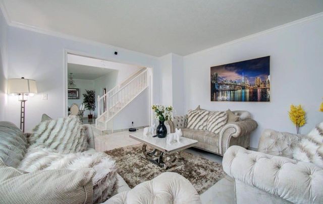 7826 Granite Ridge Lane, Houston, TX 77095
