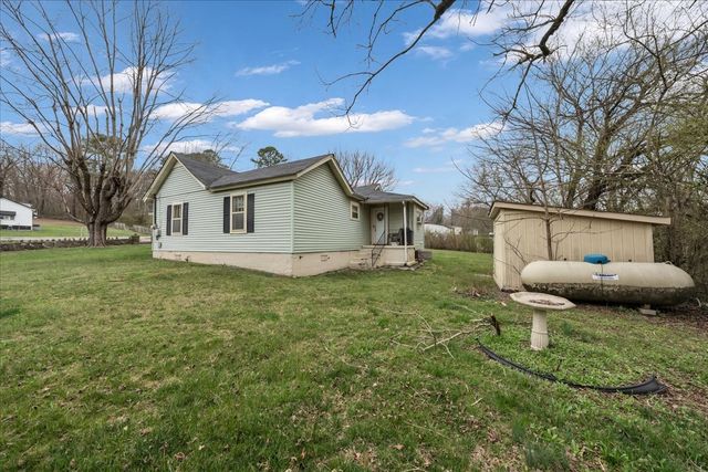 212 Saint Clair St, Tracy City, TN 37387