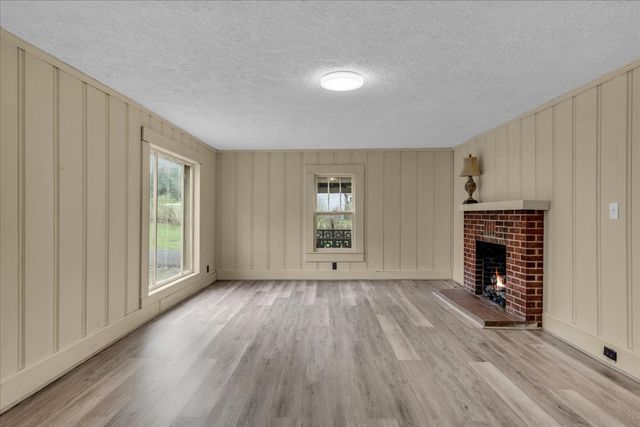 212 Saint Clair St, Tracy City, TN 37387