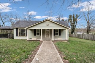 212 Saint Clair St, Tracy City, TN 37387