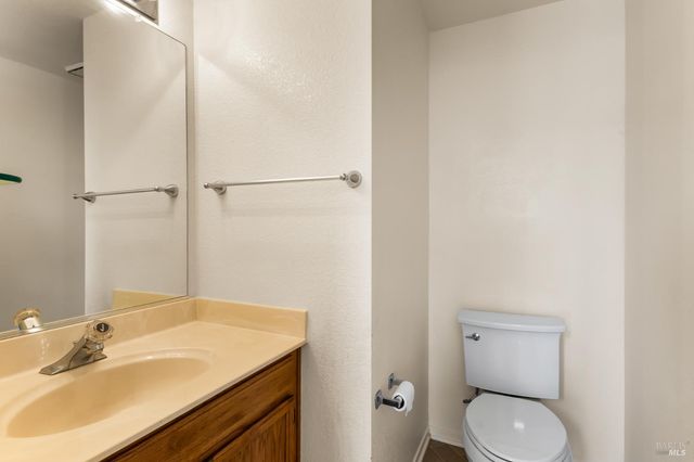 1109 Syracuse Cir, Vacaville, CA 95687