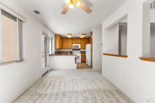 1109 Syracuse Cir, Vacaville, CA 95687