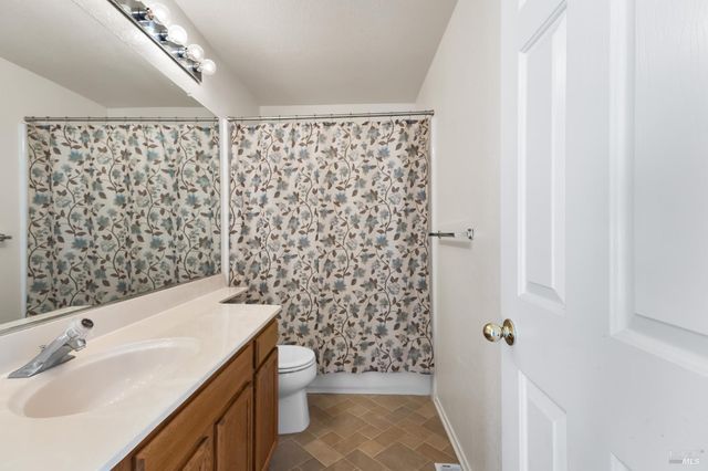1109 Syracuse Cir, Vacaville, CA 95687