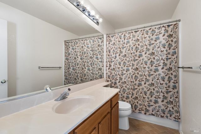 1109 Syracuse Cir, Vacaville, CA 95687