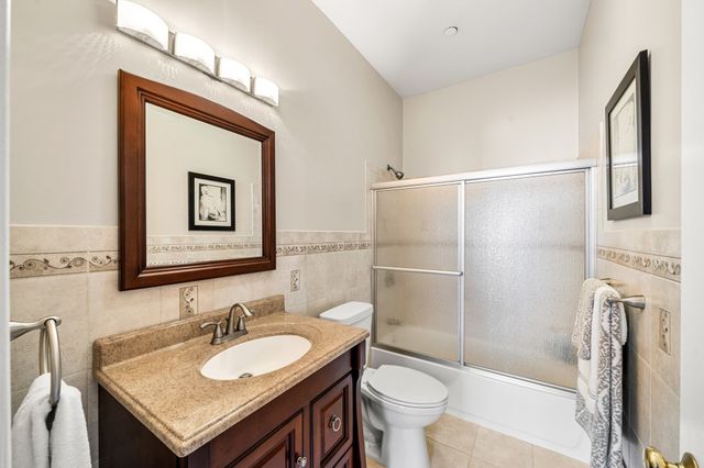 1204 Broadway, Haverhill, MA 01832