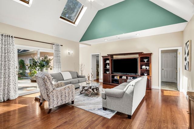 1204 Broadway, Haverhill, MA 01832