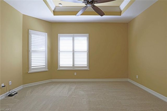 8181 Venetian Pointe DR, Fort Myers, FL 33908