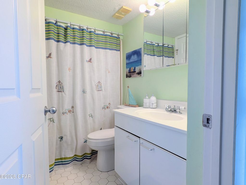 Image 21 of property listing at 7205 Thomas Drive E704, Panama City Beach, FL 32408