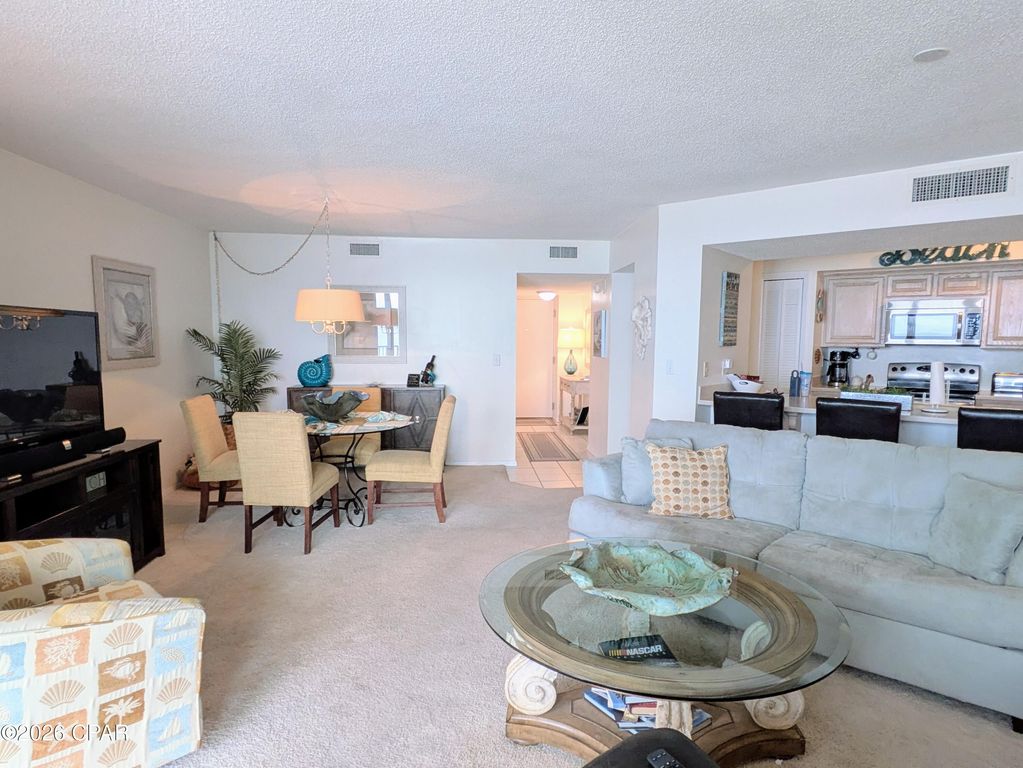 Image 7 of property listing at 7205 Thomas Drive E704, Panama City Beach, FL 32408