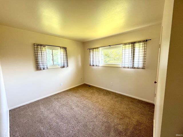 135 E Ridgeview Drive, Bloomington, IN 47401