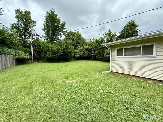 135 E Ridgeview Drive, Bloomington, IN 47401