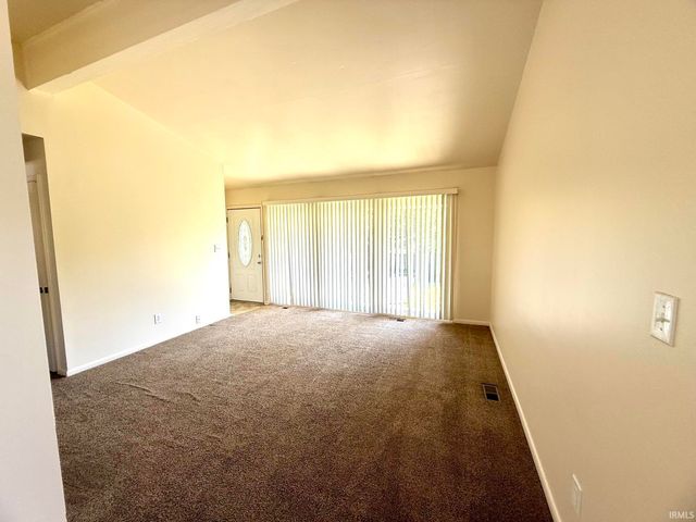 135 E Ridgeview Drive, Bloomington, IN 47401