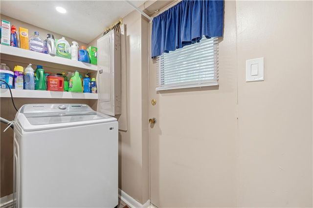 3241 Wildwood SW Drive, Marietta, GA 30060