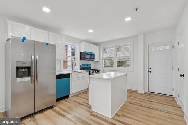 24 55TH ST NE, Washington, DC 20019