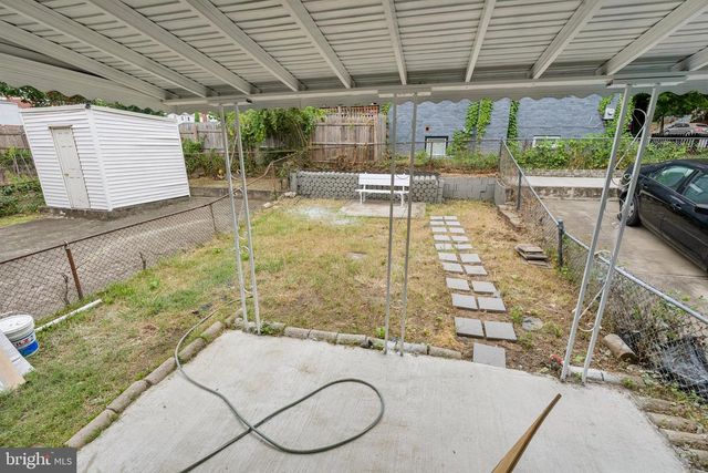 24 55TH ST NE, Washington, DC 20019