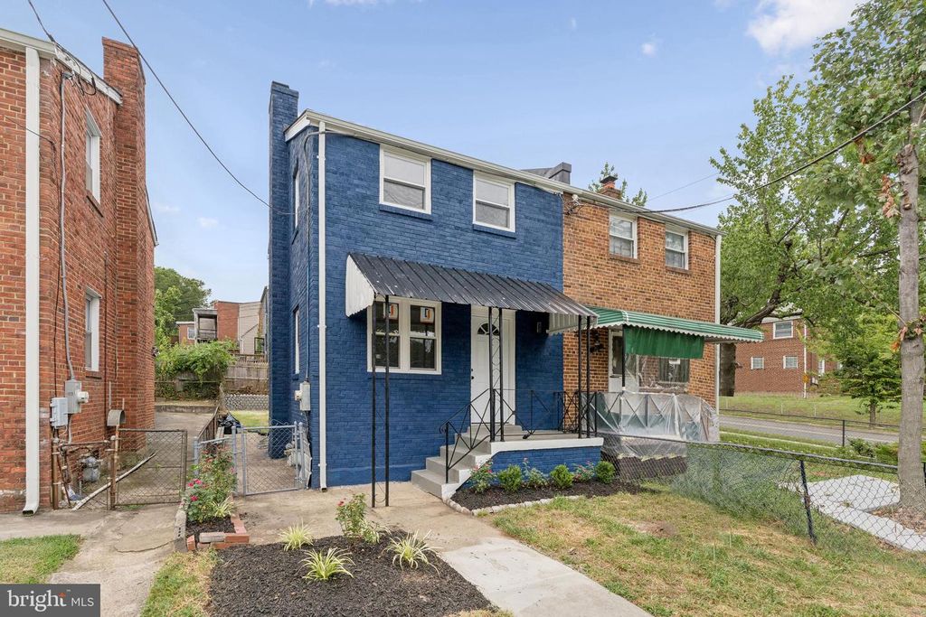 24 55TH ST NE, Washington, DC 20019