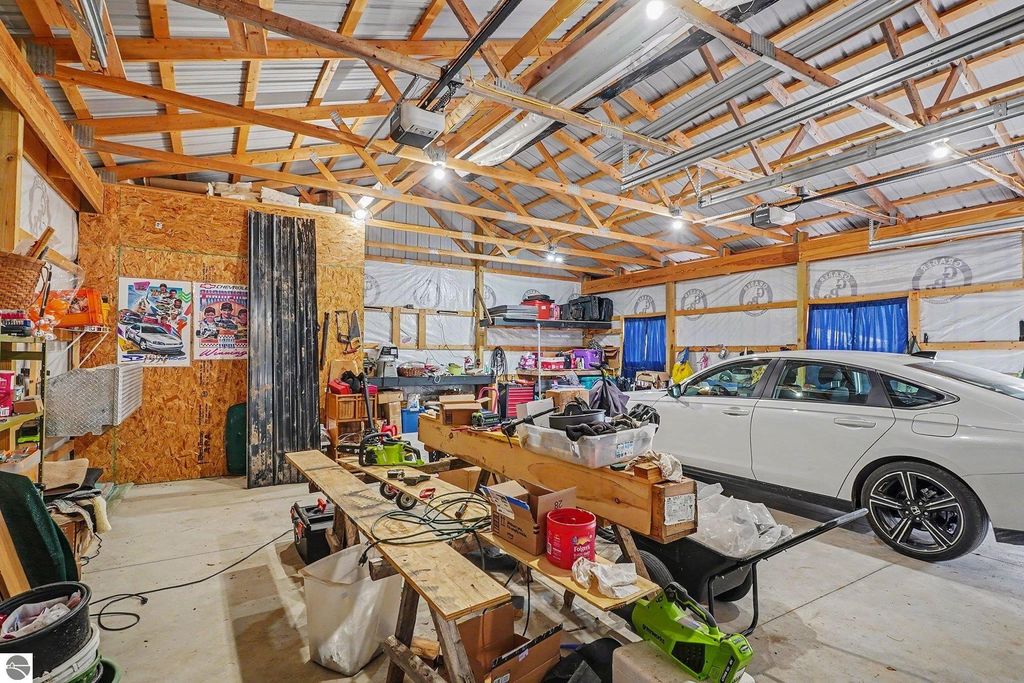 Image 23 of property listing at 8985 S Fordyce Road, Shepherd, MI 48883