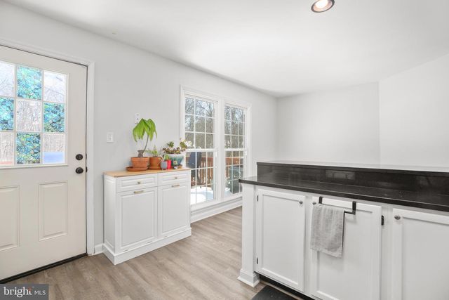 12385 MANCHESTER WAY, Woodbridge, VA 22192