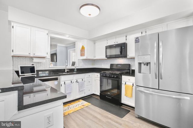 12385 MANCHESTER WAY, Woodbridge, VA 22192