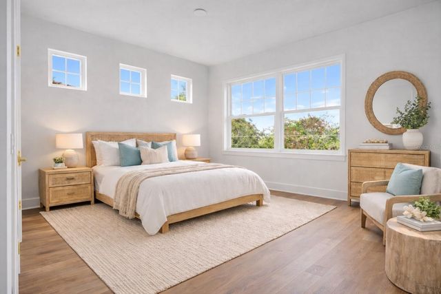 842 30TH AVENUE, St Petersburg, FL 33704