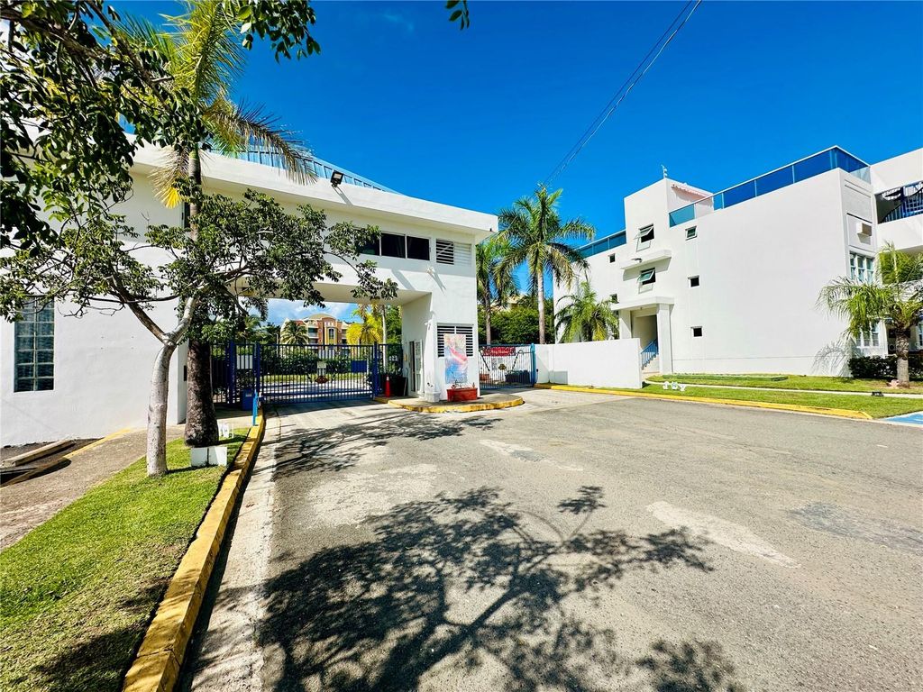 Image 5 of property listing at COND COSTAMAR BEACH VILLAGE CO-203, Loiza, PR 00772