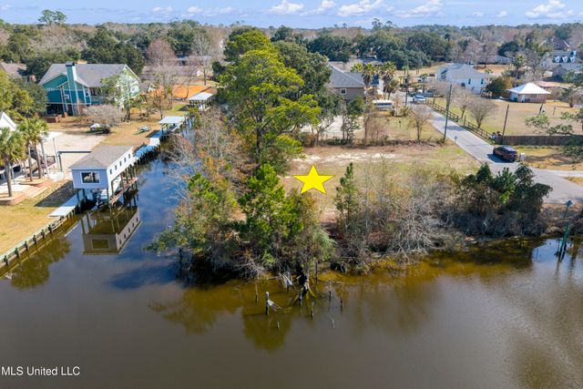 11606 Otto Avenue, Gulfport, MS 39503