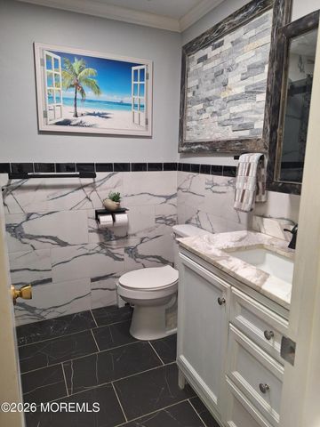 8 Speighstown Place, Toms River, NJ 08757