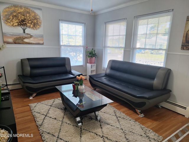 8 Speighstown Place, Toms River, NJ 08757