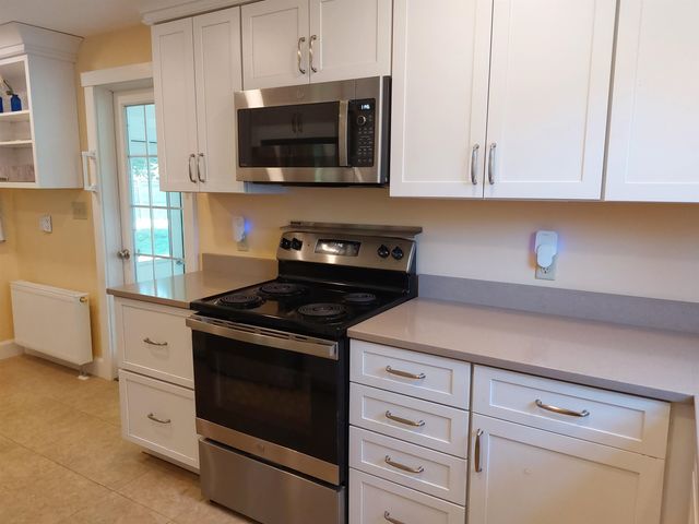 25 Greenwood Avenue, Keene, NH 03431
