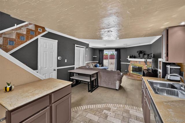 9431 Lou Drive, Denver, CO 80260