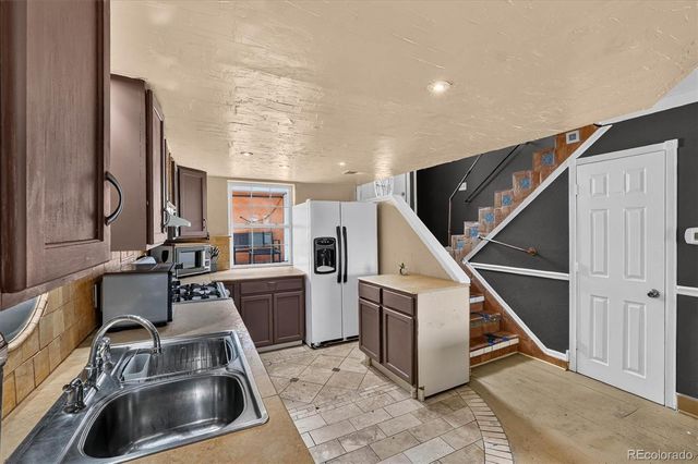 9431 Lou Drive, Denver, CO 80260