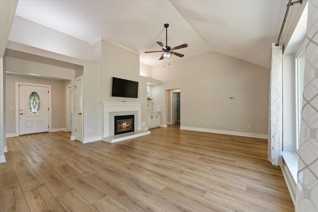 519 Rams Bottom Court, Spring, TX 77388