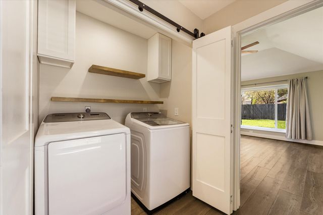 519 Rams Bottom Court, Spring, TX 77388