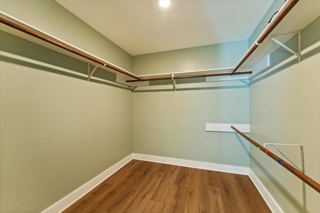 519 Rams Bottom Court, Spring, TX 77388