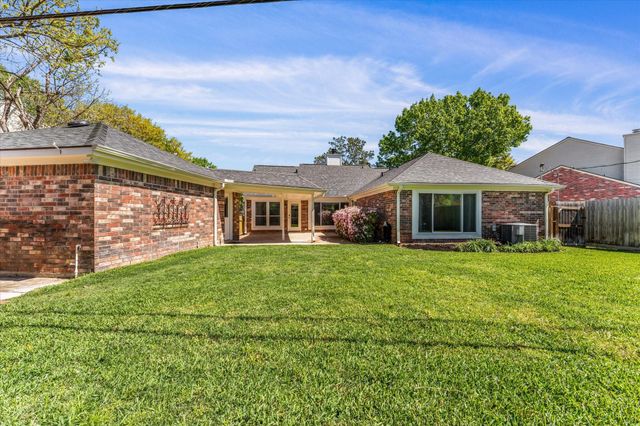 519 Rams Bottom Court, Spring, TX 77388