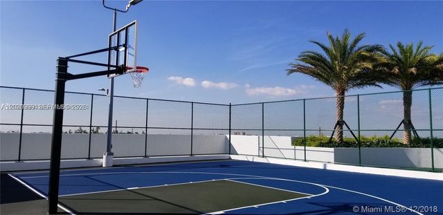 16385 Biscayne Blvd 1019, North Miami Beach, FL 33160